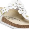Adorno floral Gizeh en piel natural