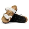 Adorno floral Mayari en piel natural