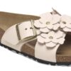 Adorno floral Siena en piel natural