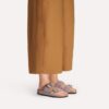 Arizona Soft Footbed con piel de ante