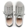Bend Low: Cuero natural y tejido