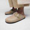 Boston Big Buckle Shearling Cuero natural engrasado