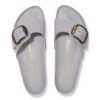 Madrid Big Buckle de charol de piel natural
