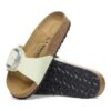Madrid con Big Buckle de piel nobuk