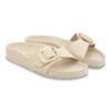 Madrid con Big Buckle y charol de cuero natural perlado
