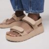 Theda Cuero natural