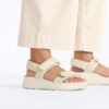 Theda Cuero natural